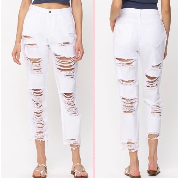 Cello High Rise Straight Distressed size 7 - Picture 2 of 3